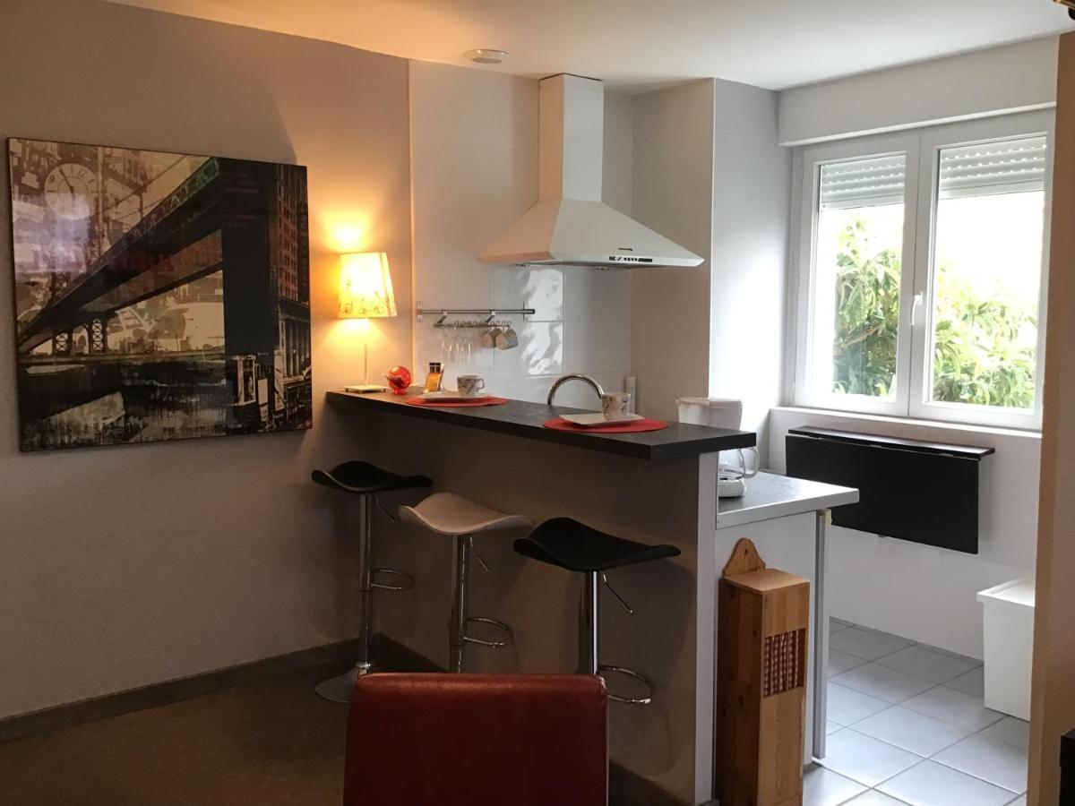 La Tour Des Quatre Chemins Apartment Gramat Luaran gambar