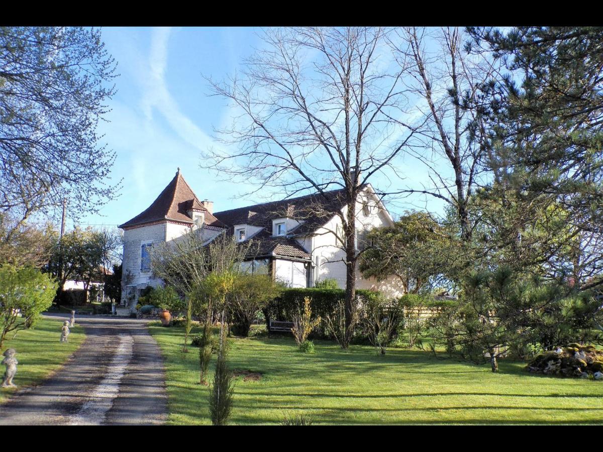 La Tour Des Quatre Chemins Apartment Gramat Luaran gambar
